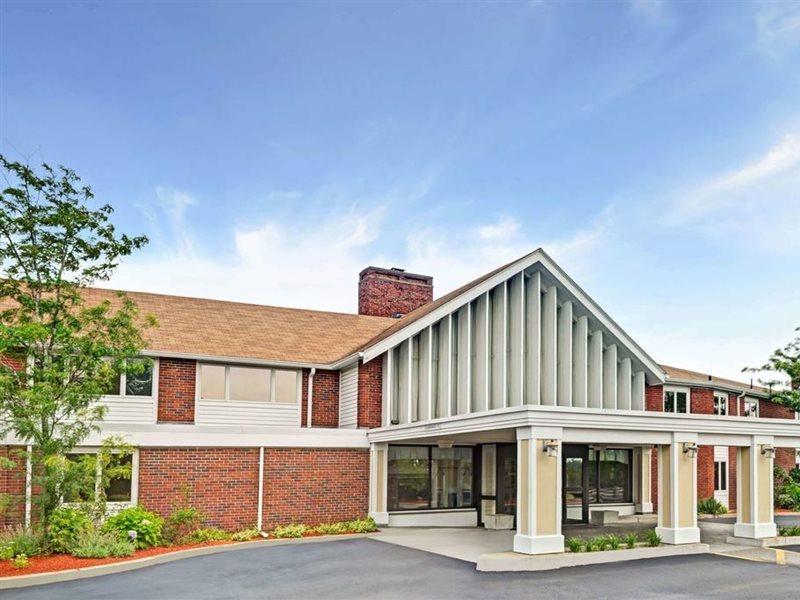 Ramada By Wyndham Seekonk Providence Area Экстерьер фото