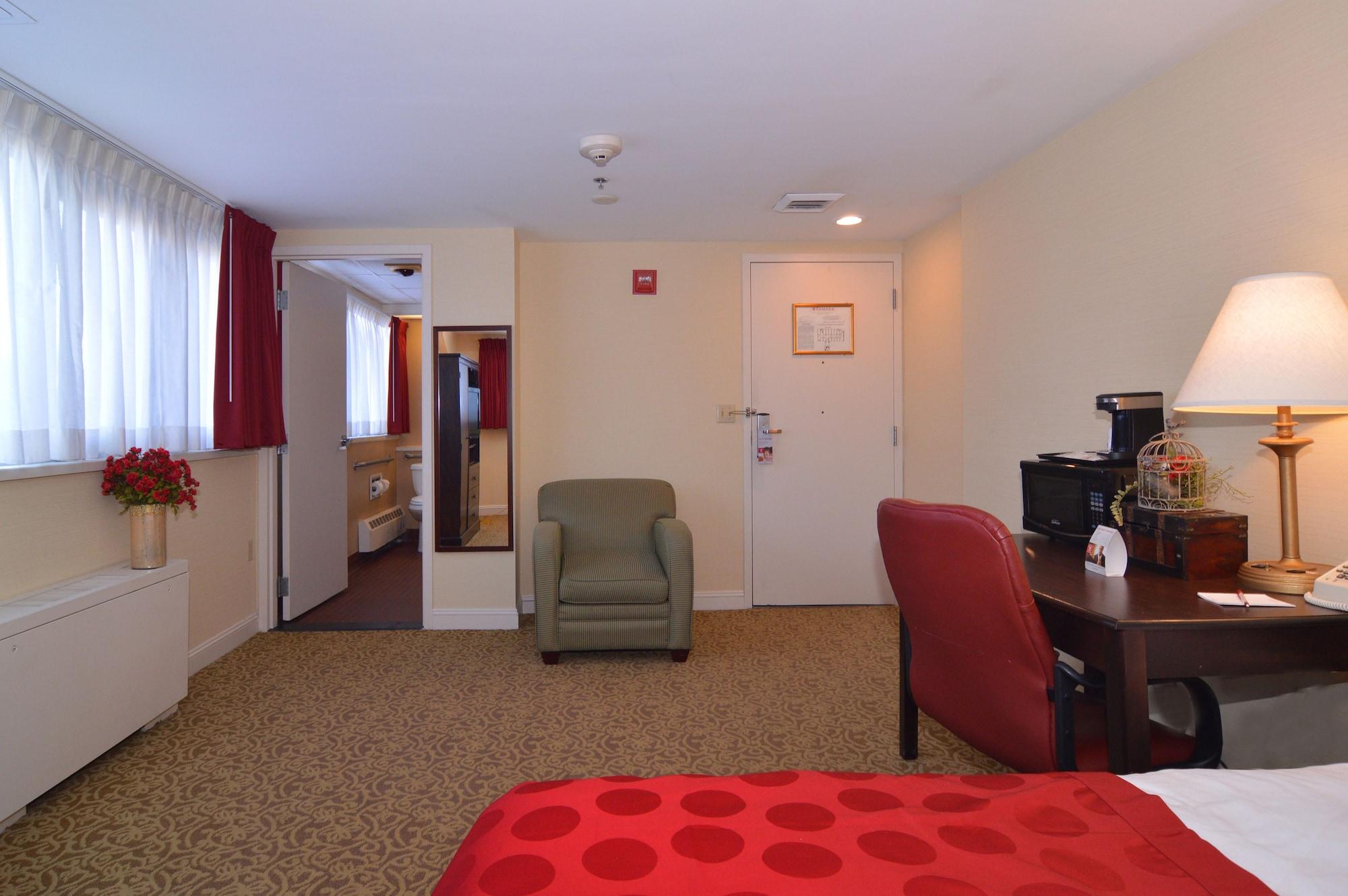 Ramada By Wyndham Seekonk Providence Area Экстерьер фото