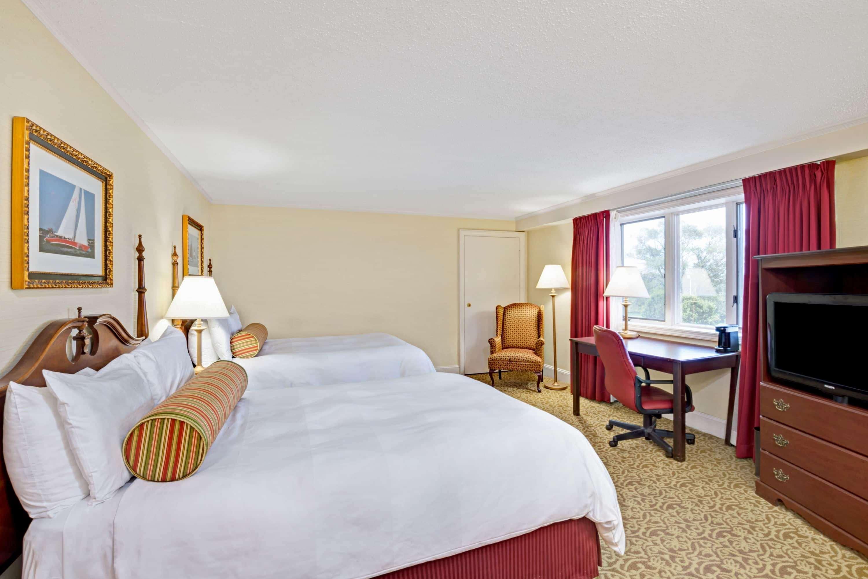 Ramada By Wyndham Seekonk Providence Area Экстерьер фото