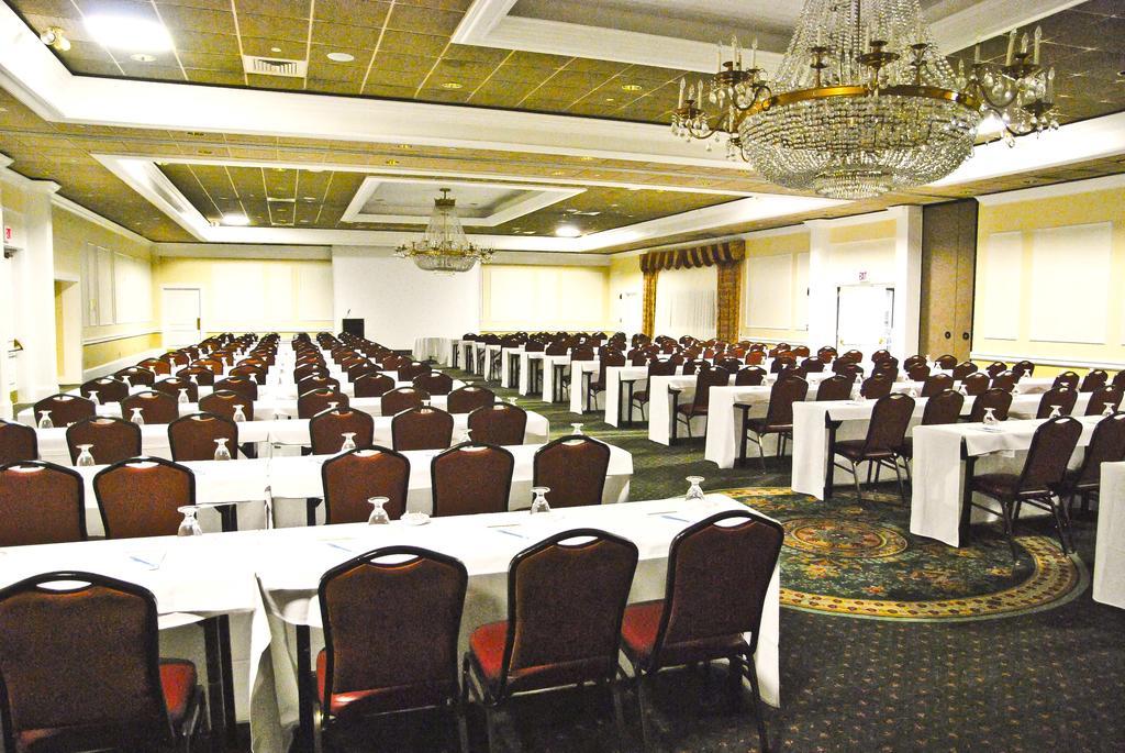 Ramada By Wyndham Seekonk Providence Area Экстерьер фото