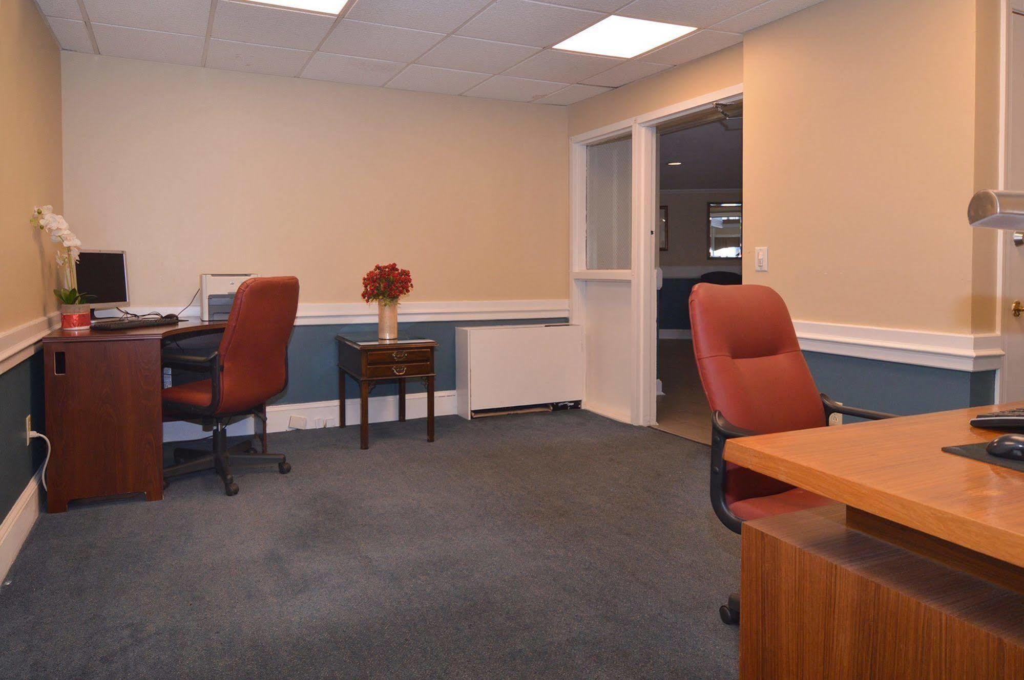 Ramada By Wyndham Seekonk Providence Area Экстерьер фото